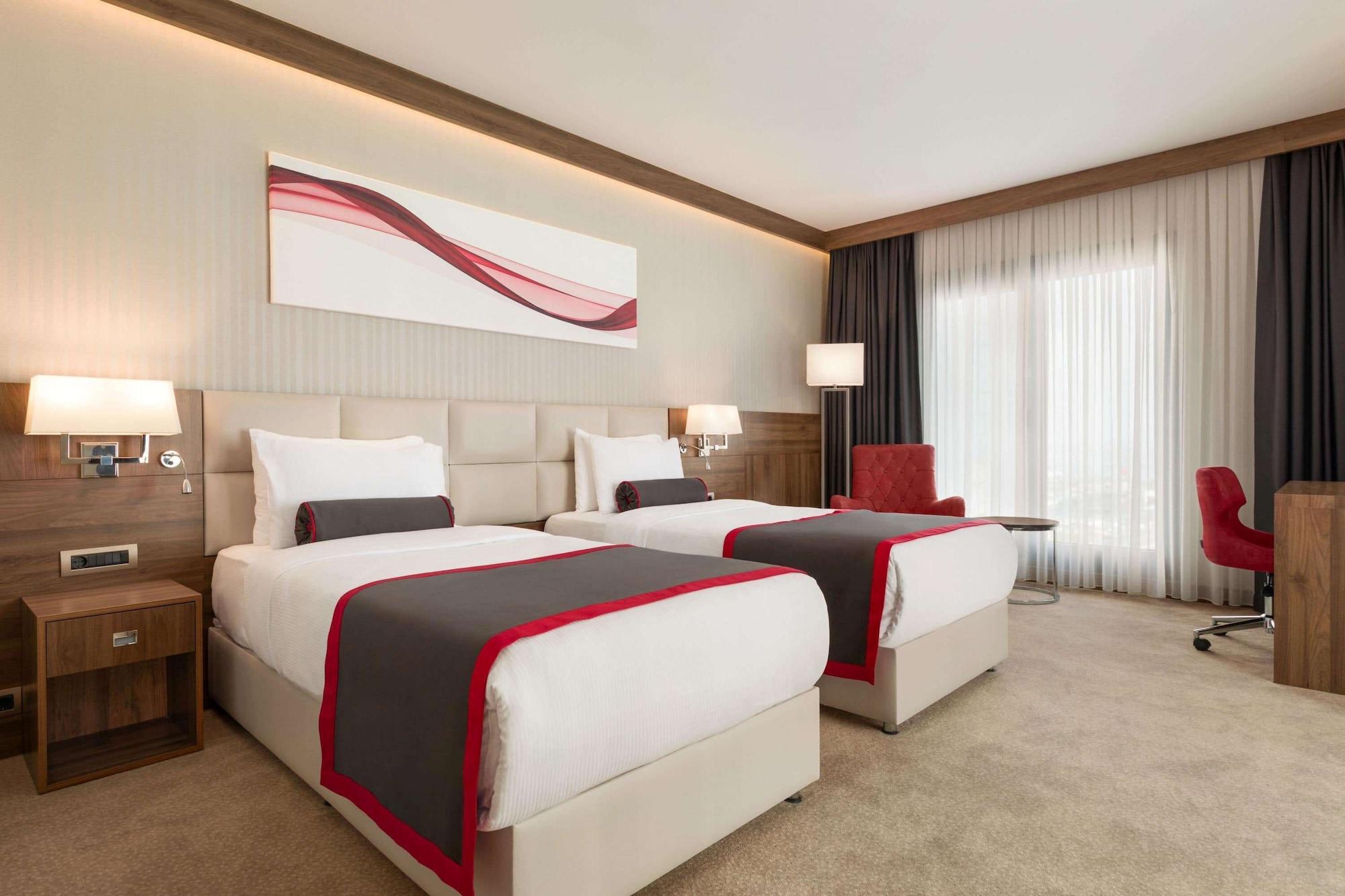 Ramada By Wyndham Beylikduzu Istambul Exterior foto