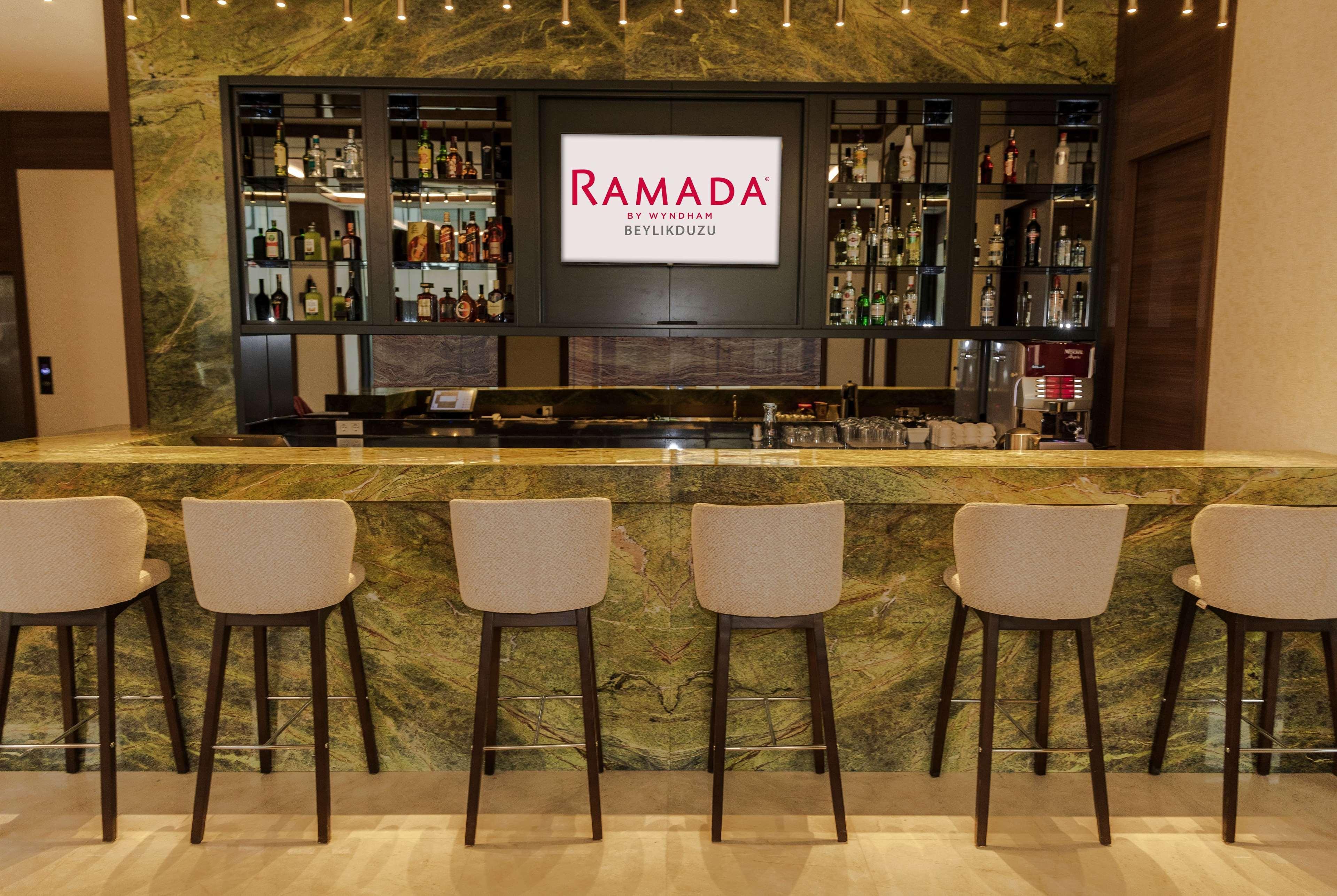 Ramada By Wyndham Beylikduzu Istambul Exterior foto
