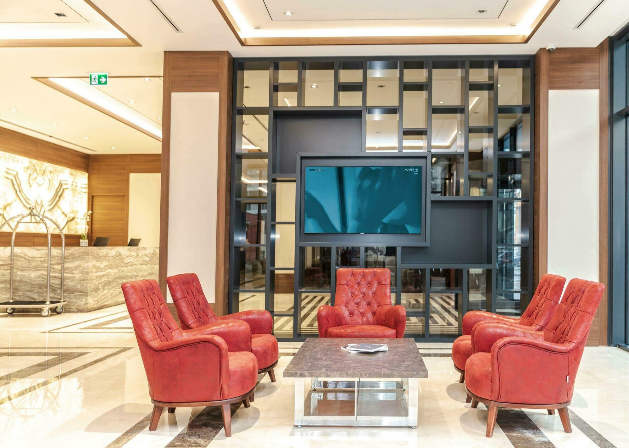 Ramada By Wyndham Beylikduzu Istambul Exterior foto